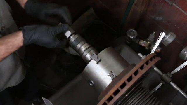 Kia Hub Bearing Inside the Garage смотреть онлайн