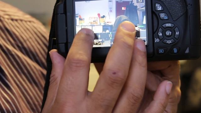 Learn how to use the Canon 700D: In-Depth ISO and Aperture Demo for a Closer Look смотреть онлайн