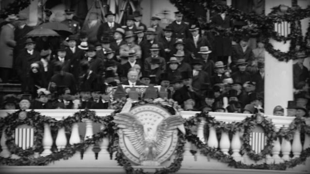 The Great Depression: Crash Course US History #33 смотреть онлайн