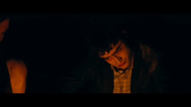 Пол Дано и Дэниэл Рэдклифф в безумном фильме - Человек - швейцарский нож.Муз.фрагмент смотреть онлайн