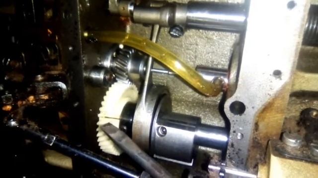 Utilisation de la machine à coudre- Présentation de la Pfaff 463 смотреть онлайн