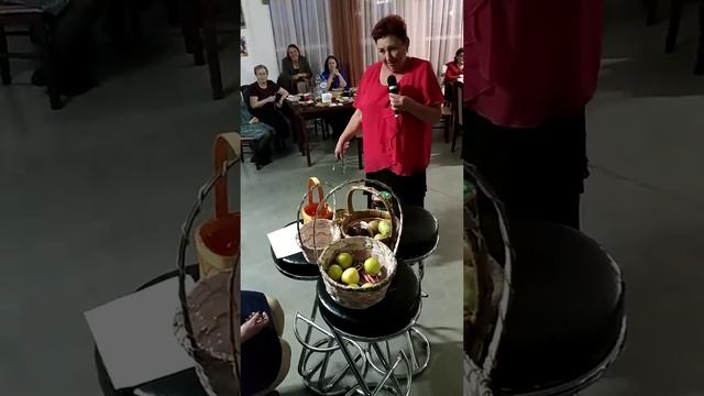 Сценка: евреи забрали... смотреть онлайн