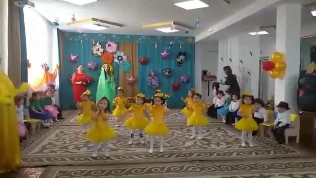 танцы детей цыплёнок смотреть онлайн