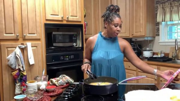 How to make Zuccini Flower Fritters😋