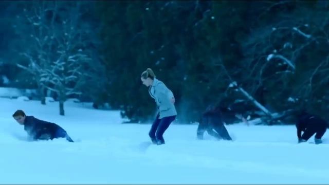 Ривердэйл,Шерил провалилась под лёд. смотреть онлайн