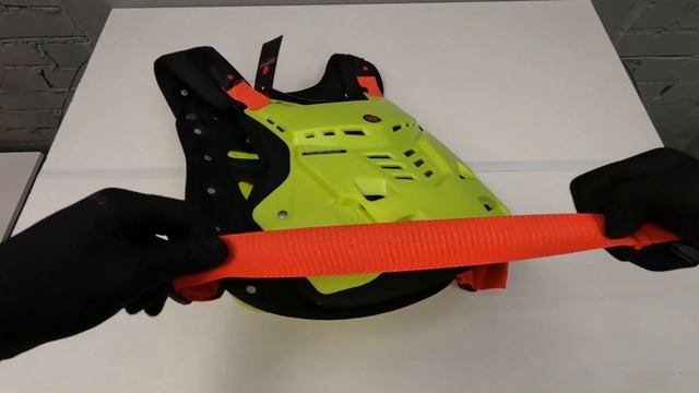 Защита тела (панцирь) цвет зеленый, Scoyco AM05, 98moto.ru смотреть онлайн