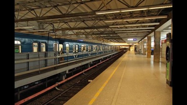 Информатор станции метро Купчино Петербургского метрополитена