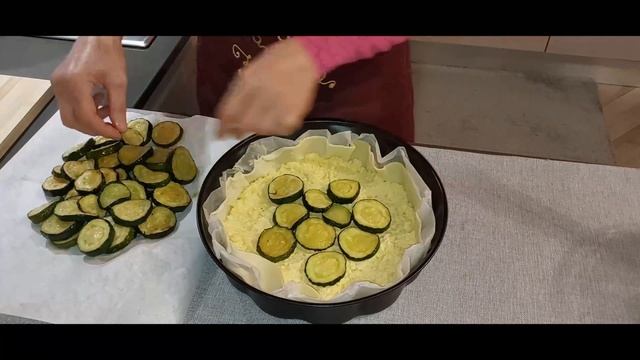 Torta rustica con zucchine e riso speciale смотреть онлайн