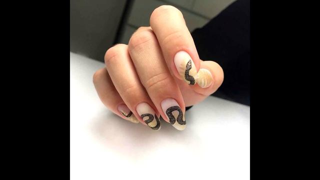 Ногти с рисунком змеи ? ИДЕИ МАНИКЮРА ? ДИЗАЙН НОГТЕЙ ??? смотреть онлайн