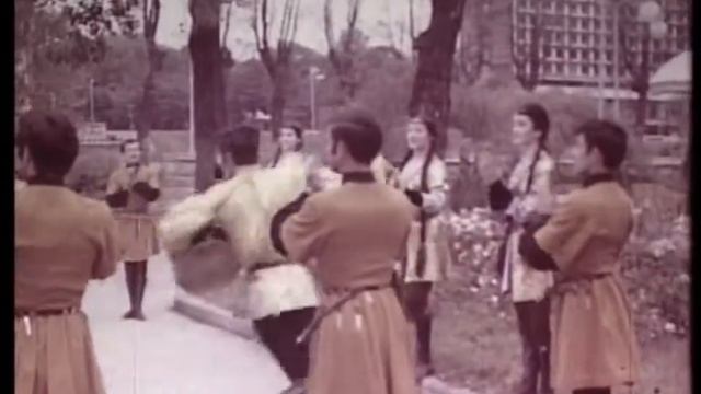 ГАНТ "Алан" - постановщик И.Гафт - творение 6-ое смотреть онлайн