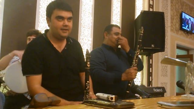 Şemsi & Rafael   (Azeri Muzik. Kintoo)