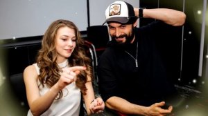 Александра Никифорова об Али Эрсан Дуру Он меня не очень балует