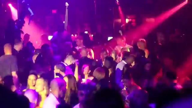 Amber Rose Face Tattoo Miami WizKhaliffa Peoples Cameo Nightclub South Beach Miami смотреть онлайн