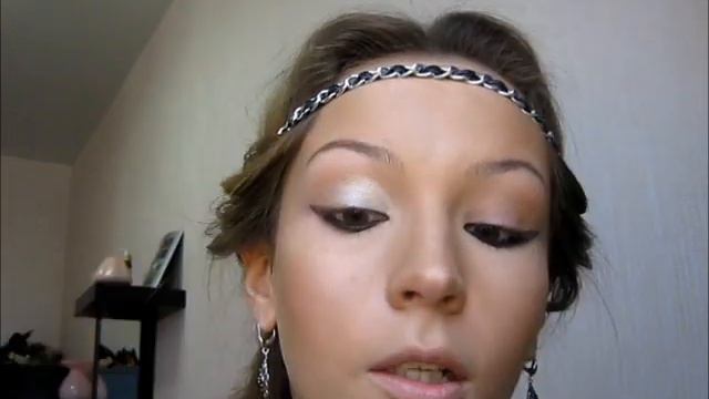 Новогодний/ макияж для фото Rihanna 