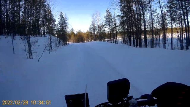 Мотобуксировщик, проход ручья,едем на рыбалку-1 смотреть онлайн
