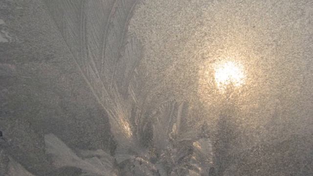 Морозные узоры. Ночная и дневная съемка. Слайд-шоу. смотреть онлайн