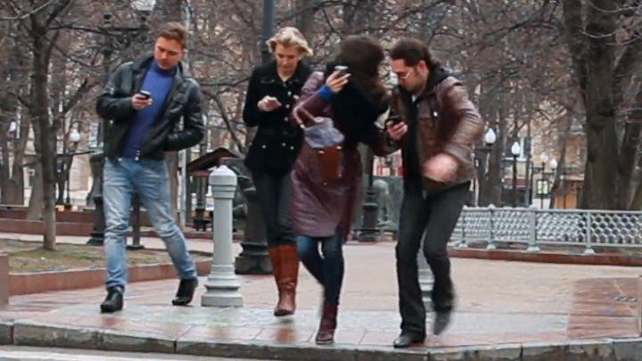 Хомо-Интернетус и Хомо-Мобилус смотреть онлайн