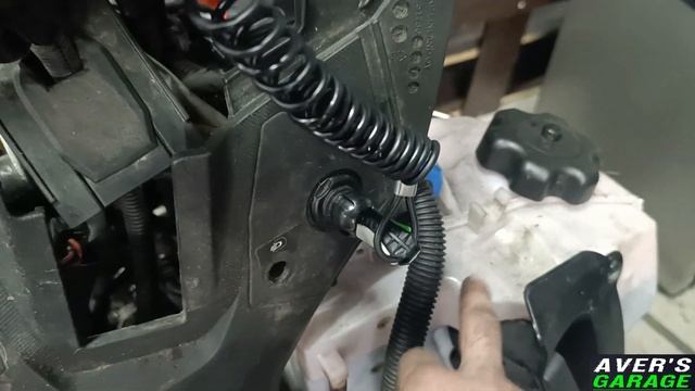 LYNX/BRP где расположен диагностический штекер? смотреть онлайн