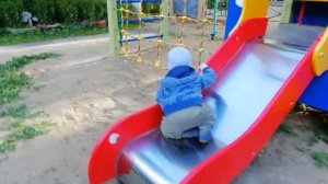 БОЛЬШАЯ ДЕТСКАЯ ПЛОЩАДКА! Дети играют на детской площадке?