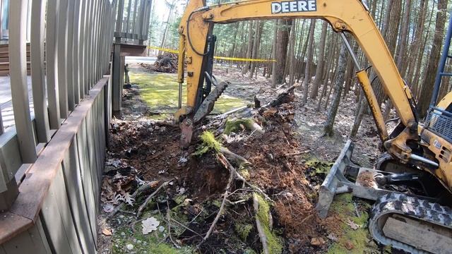 Using the stump ripper on a job and clearing/hauling debris away смотреть онлайн