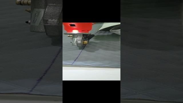 Нарезаем шикарный микровелюр на хлопке смотреть онлайн