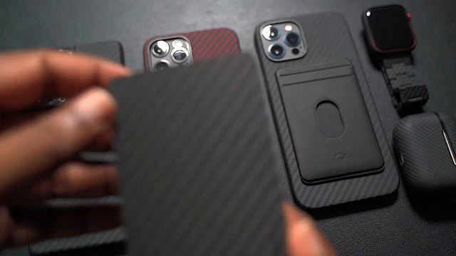 PITAKA MagEZ Wallet 2 Pro With MagEZ Red Twill Paired! #PITAKA #MALAYSIA #CARBONFIBER