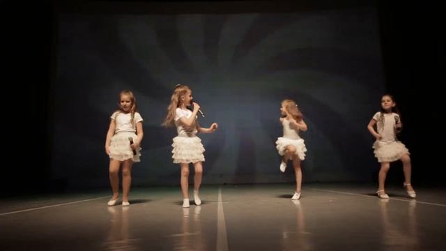 Детский Театр Танца "Искра". "Облака" смотреть онлайн