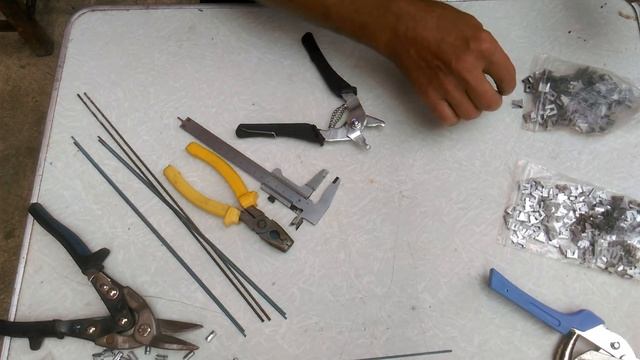 Обзор скоб для Клипсатора и рукоделия, скобы для клеток для перепелок , кур, кроликов смотреть онлайн