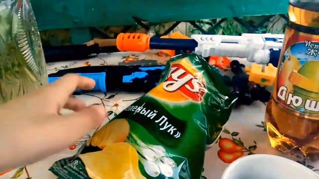 ОТМЕЧАЕМ ДОЛГОЖДАННОЕ НАСТУПЛЕНИЕ ЛЕТА!!? | ЕДИМ ЧИПСЫ LAYS С ЛУКОМ, И ПЬЁМ ЛИМОНАД "ДЮШЕС"!!? смотреть онлайн