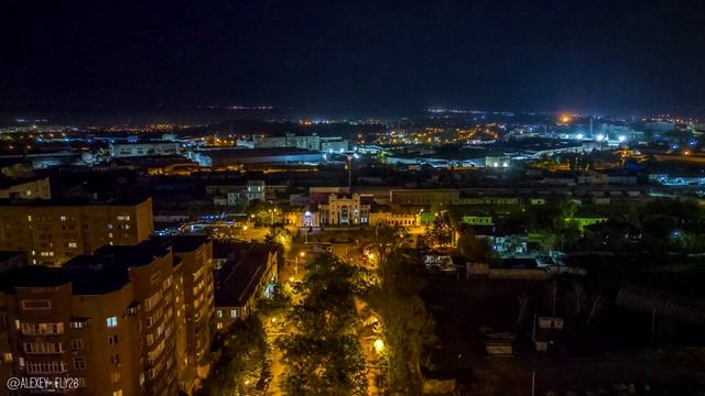 Ночной Ставрополь каким ты его не видел. Drone Night Hyperlapse. 4K VIDEO смотреть онлайн
