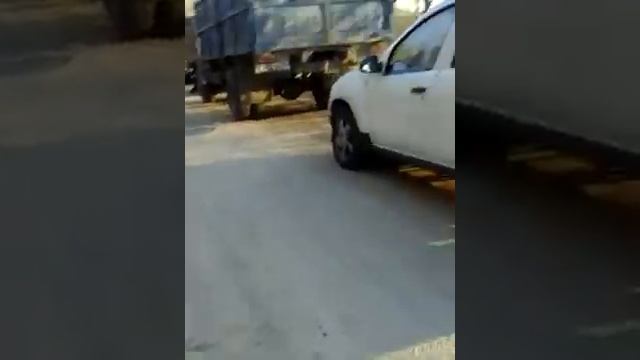 На Дону.ст Новогригорьевская.5.30.утро.уже очередь на паром. смотреть онлайн