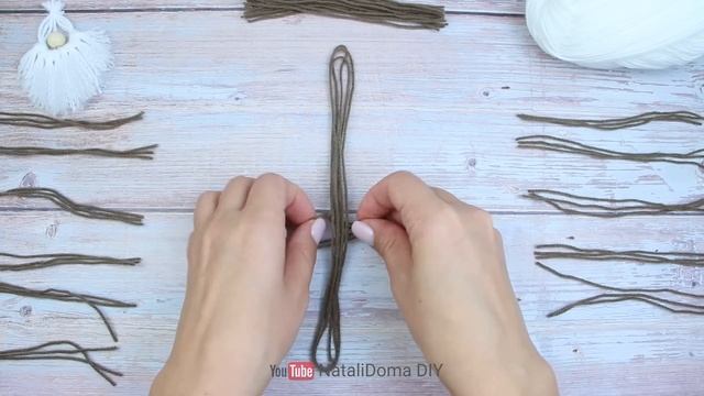 Удивительные Гномики в Шапочках из Ниток - ЛЕГКО ? Woolen Gnomes ?Christmas decorations смотреть онлайн