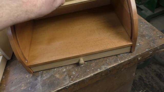 Брак и некондиция. Настольные мини бюро, хлебницы, пеналы для учеников. смотреть онлайн