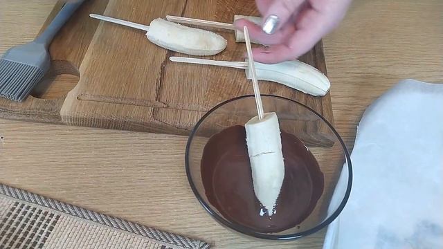 Банановый десерт за 10 минут - быстрый десерт без выпечки на Новый Год можно готовить уже сейчас