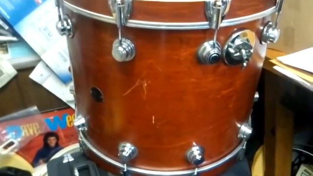For Sale on eBay: Tobacco Stain select Vintage DW Collectible 18 x 22 Bass Drum смотреть онлайн