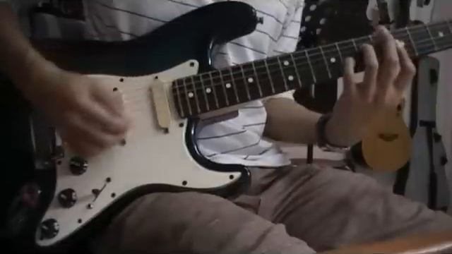 Fender Strat Plus Ash смотреть онлайн