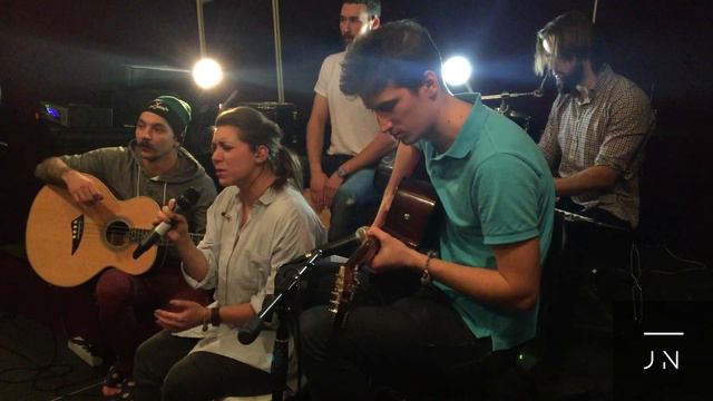 Jenya Noble - The Kill (30 Seconds to Mars acoustic cover) смотреть онлайн