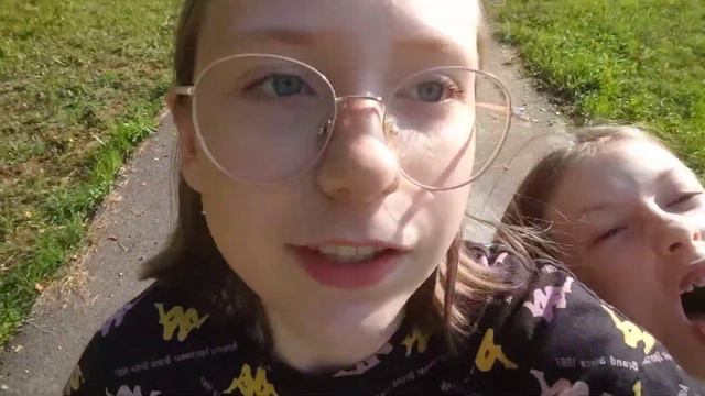 ВПРЕРВЫЕ ПОЕХАЛА В ЛАГЕРЬ! ЛУЧШАЯ СМЕНА! смотреть онлайн