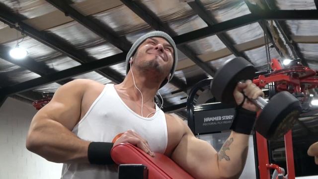 The Best Arm Workout For Maximum Mass And Peak (biceps And Triceps)