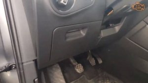 Where to find the diagnostic port OBD2, fuses box and battery in VOLKSWAGEN TIGUAN II [2016-  ]