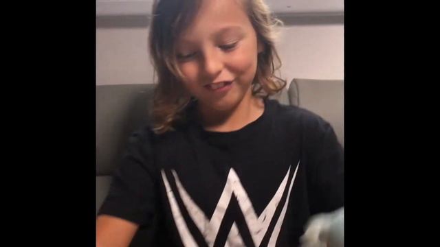 Reviewing goo jit zus wwe figure and stretchapalz(my birthday gift) смотреть онлайн