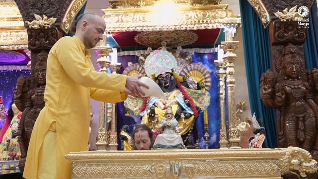 LIVE Spring Navaratri 2022 - SKANDA MATA (Day 5) смотреть онлайн