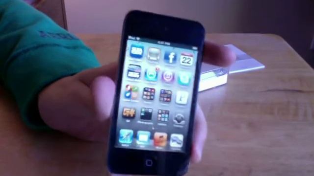 iPod Touch 4th Generation Review смотреть онлайн