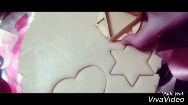 Имбирное Печенье? и Пряничный Домик? смотреть онлайн