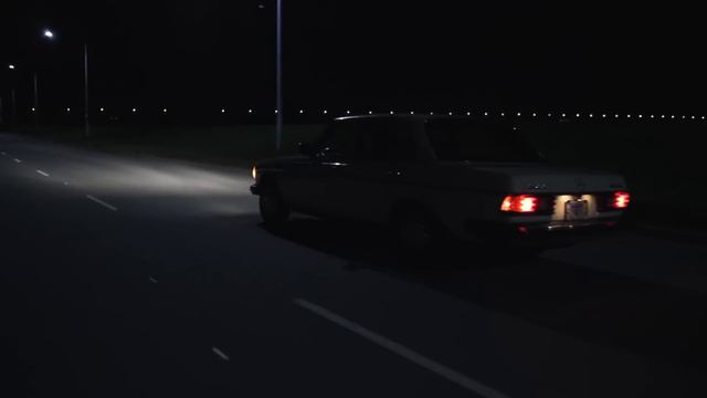 Your Majesty - Mercedes W123 - Ep2 смотреть онлайн