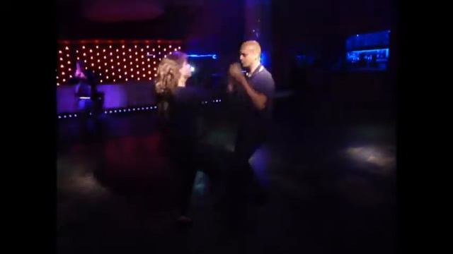 IZFM Flashmob 2013 - 25/07 Zouk Lotus смотреть онлайн