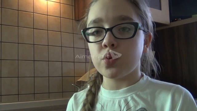 _КАК ПРАВИЛЬНО ПИТАТЬСЯ С ПОЛИНОЙ_ Pola Nan смотреть онлайн