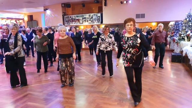 SALA DA BALLO ROMA CASTELLI ROMANI VALENTINI SPORTING CLUB смотреть онлайн