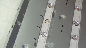 Пятна на экране телевизора LG. Типовой ремонт LED подсветки , снижение тока.