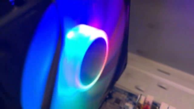 Первый запуск кулера CoolerMaster Hyper 212 Spectrum V2 смотреть онлайн